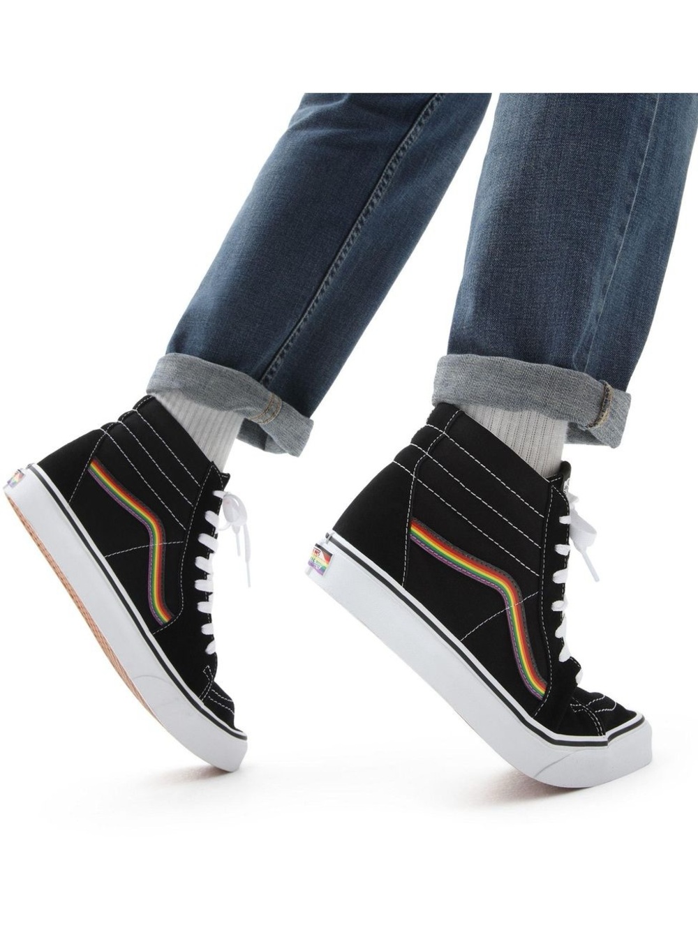 Vans Sk8-Hi Rainbow Stripe Black High Top Sneakers Size 5.5 Women’s / 4 Men’s